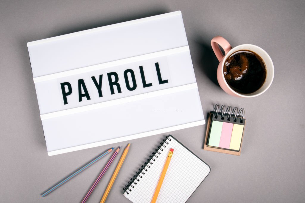 Top-Rated Payroll Processing Company’s Approach to Educating Clients on Accurate Time Tracking and Data Entry